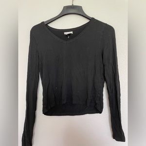 Black and White Cropped Long Sleeve